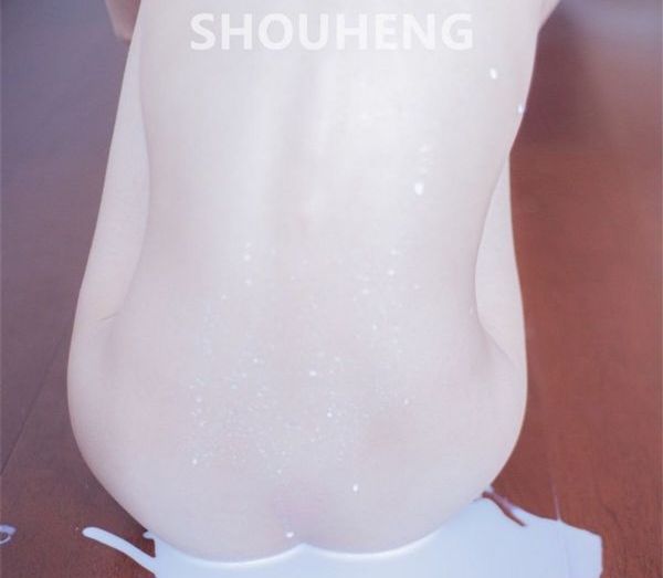 打白嫩光屁屁女网站
