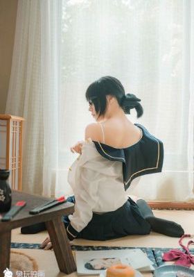 我丰满的岳母