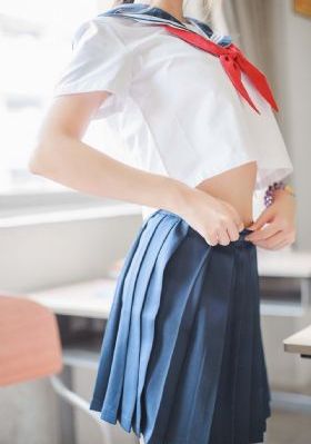 愉快的交换夫妇4中文hd