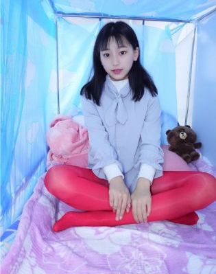 年轻的保母